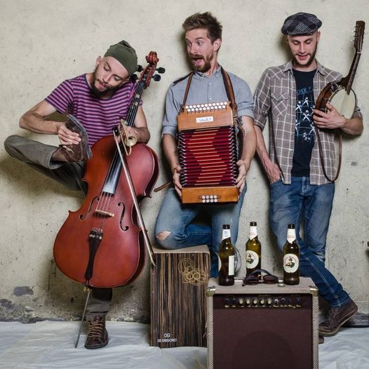 Orchestrina Vico Vecchio live Bevitori Longevi